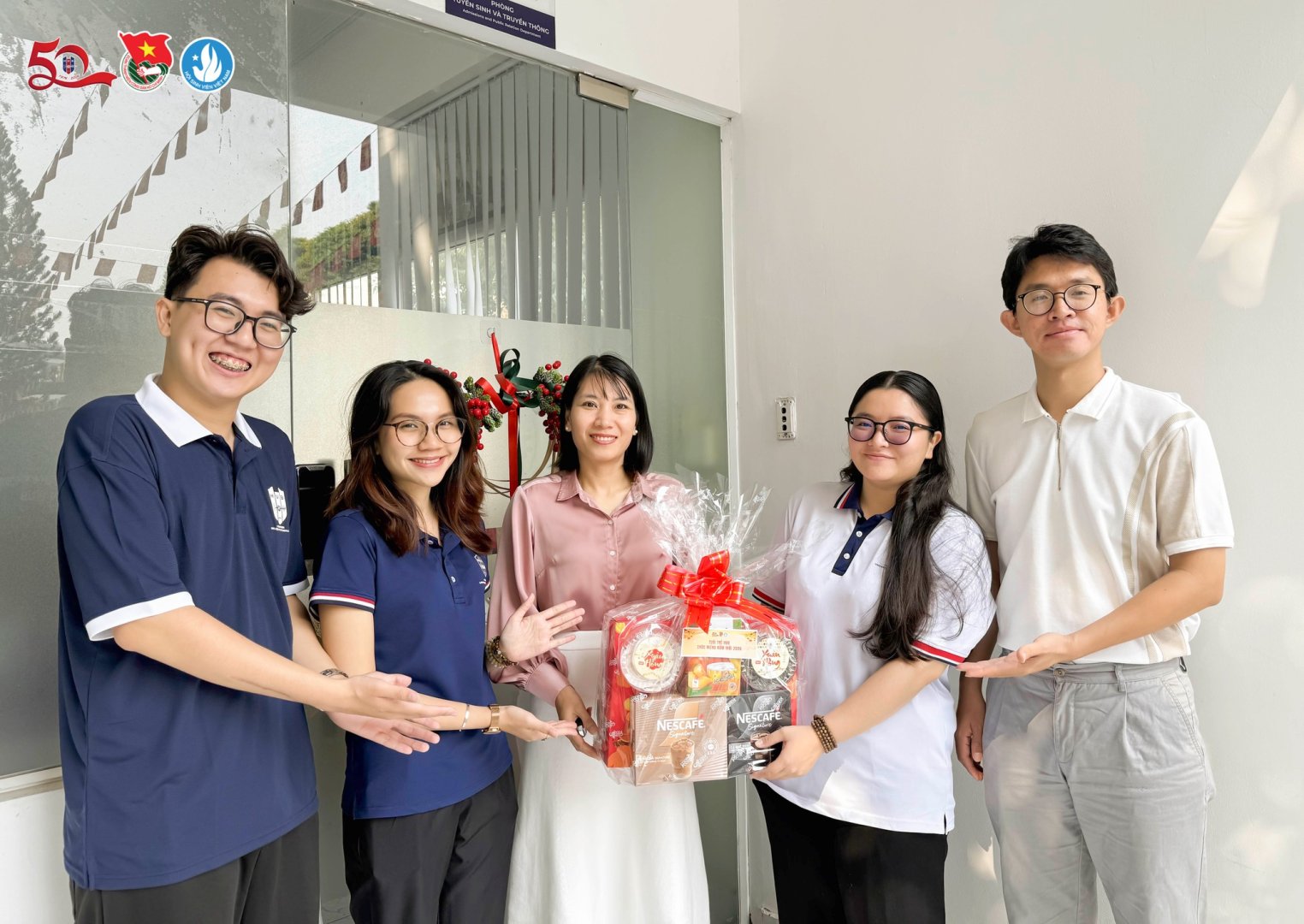 TUỔI TRẺ HUB CHÚC MỪNG NĂM MỚI XUÂN BÍNH NGỌ 2026